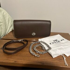 LIKE NEW Coach Dinky Shoulder Bag Leather Silver/Maple 2 Straps CW641